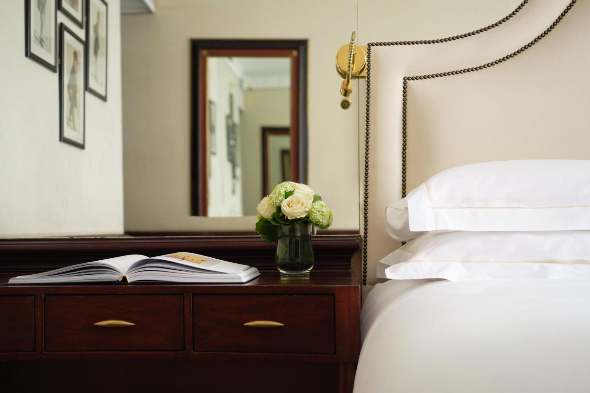 Classic Single Room