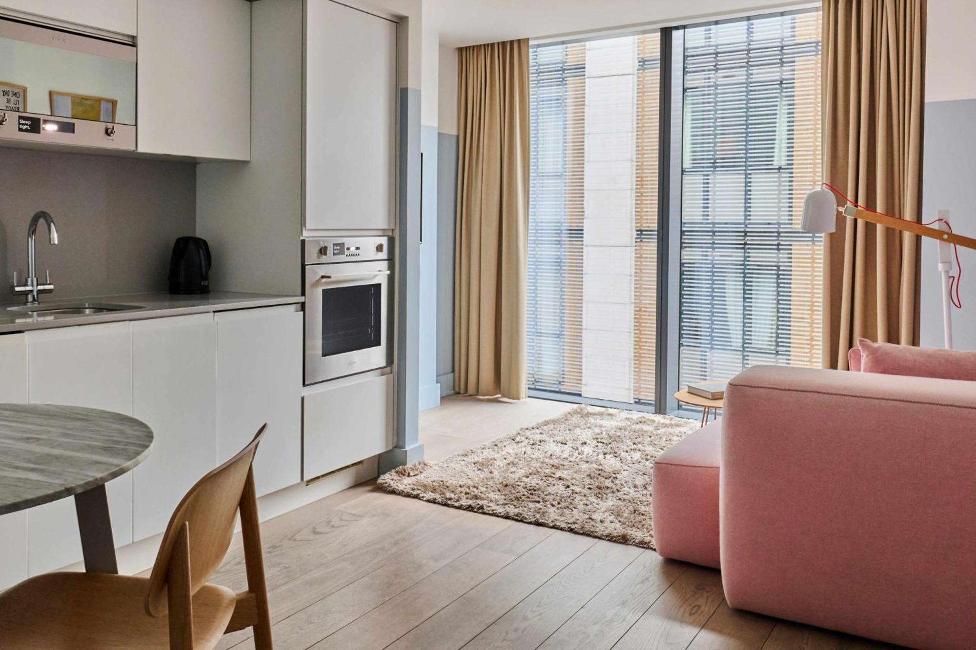 One Bedroom Suite - Twin