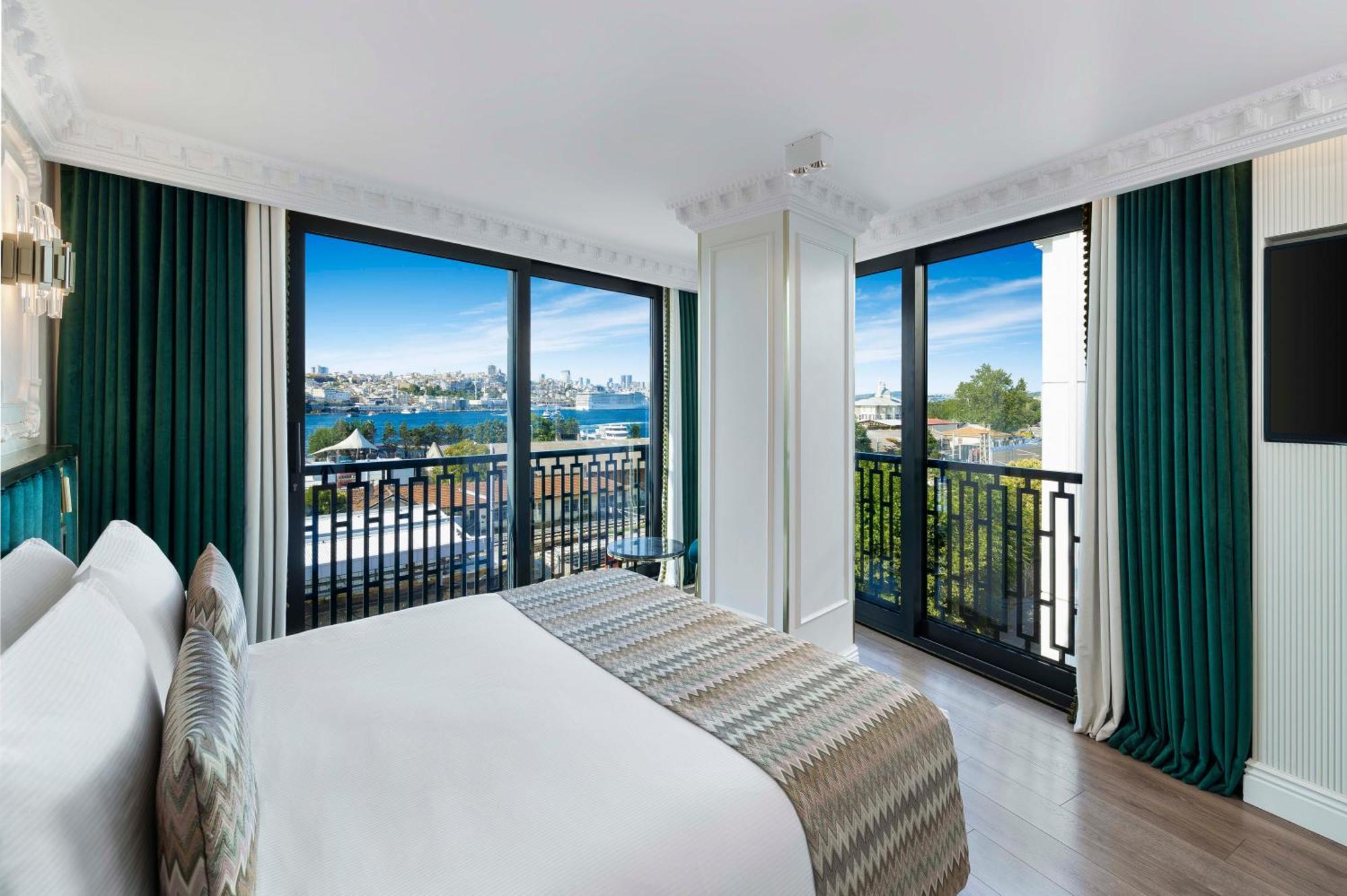 Two Bedroom Suite With Sea View