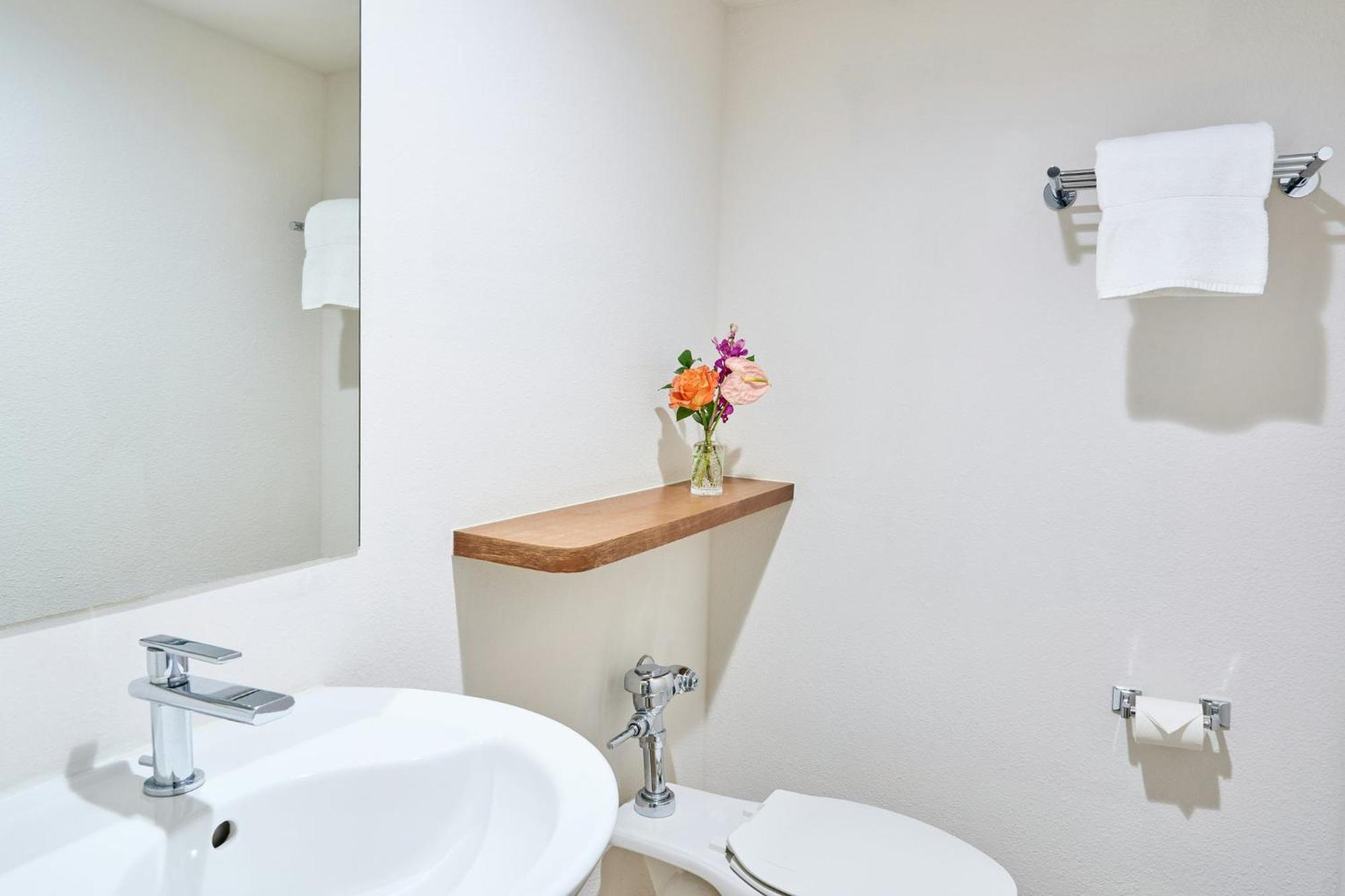 Two-Bedroom Suite - Waterfront