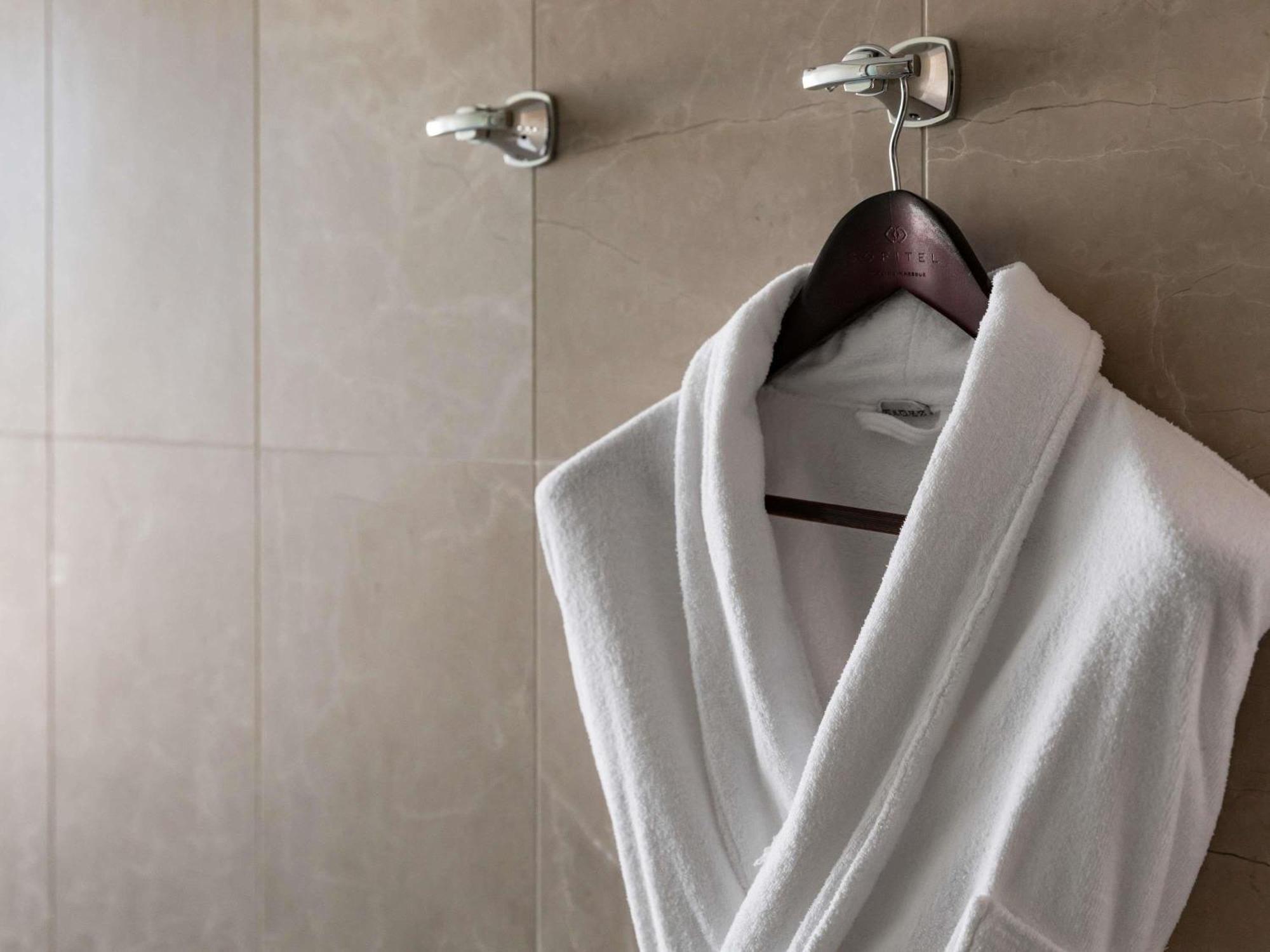 Bellerive Suite with One King Bed and Club Millesime Access - Harbor View