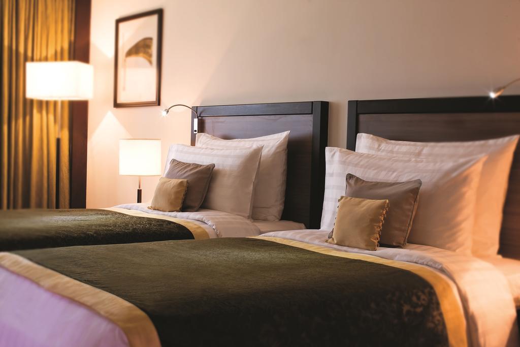 AVANI Room