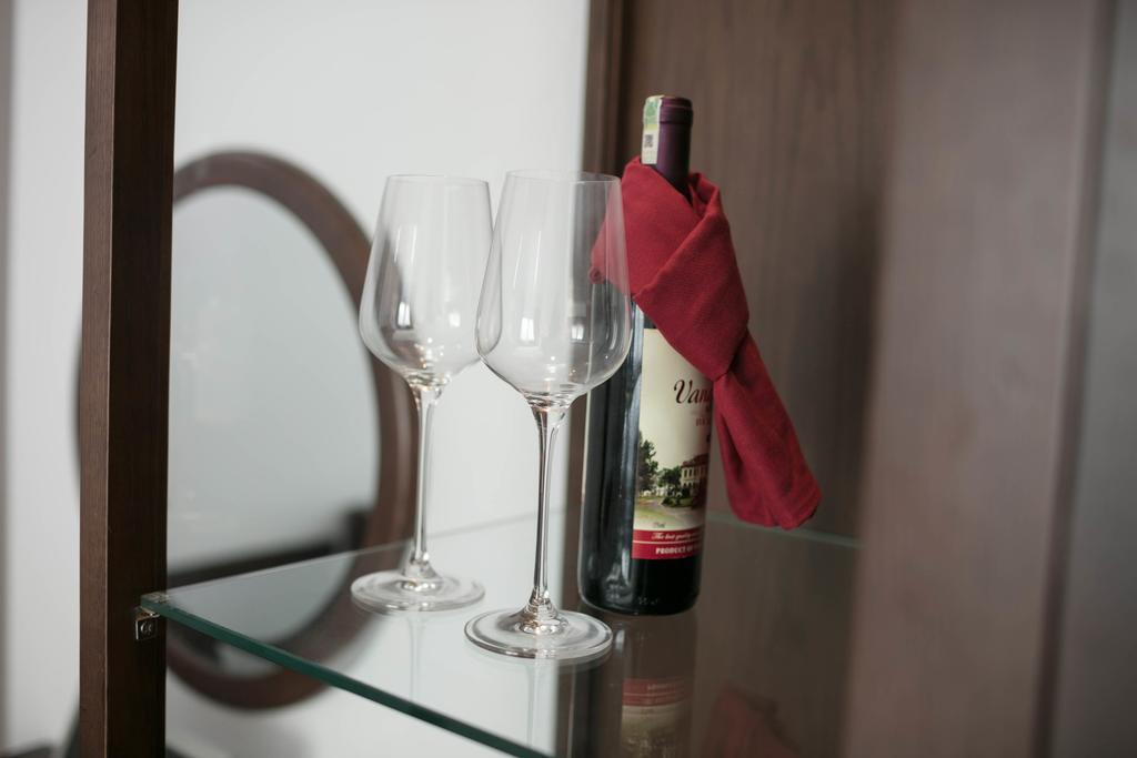 Deluxe Double or Twin Room with City View