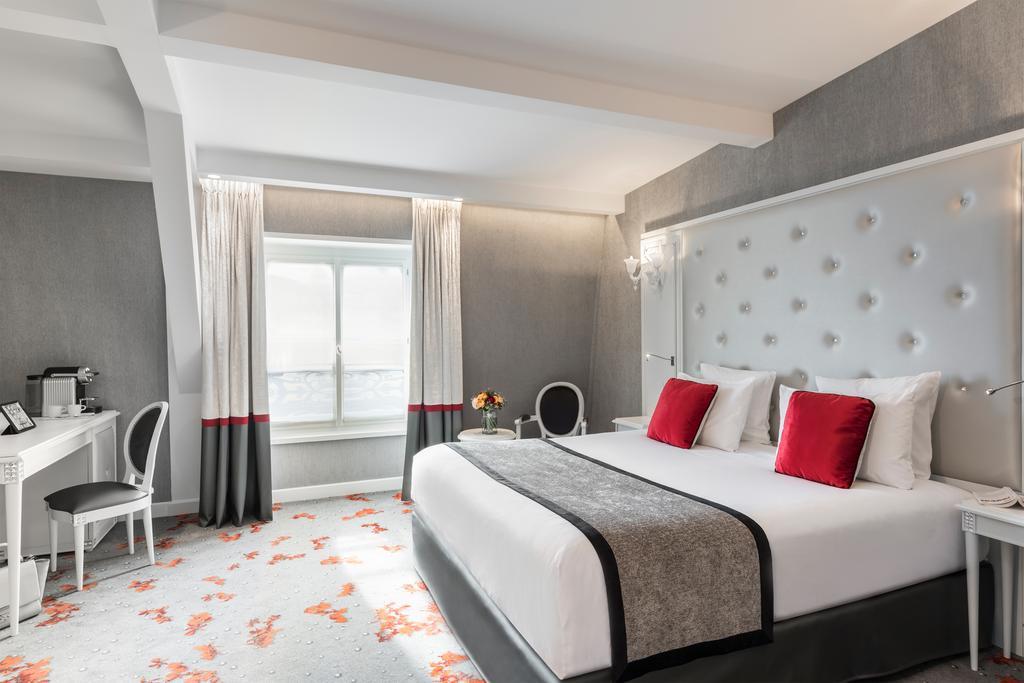 Executive King Room,699093252:JPEG