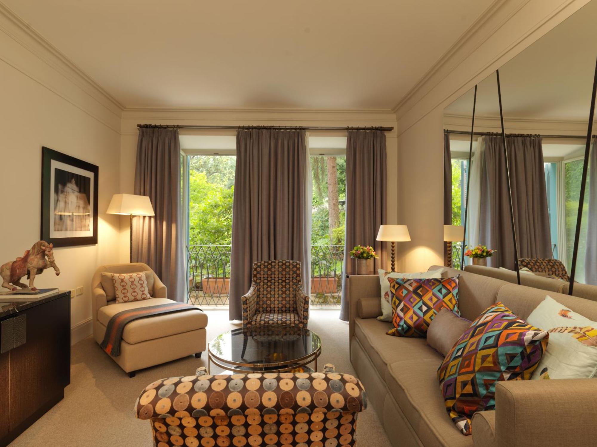 Suite with Garden View