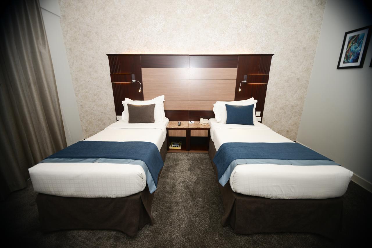 Twin Room,631073445:JPEG