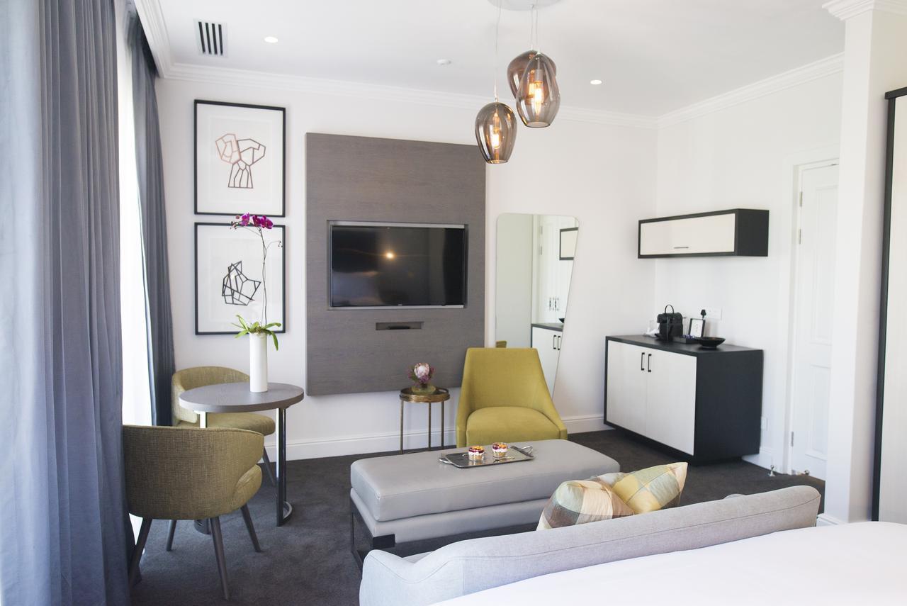 Junior Suite with Mountain View