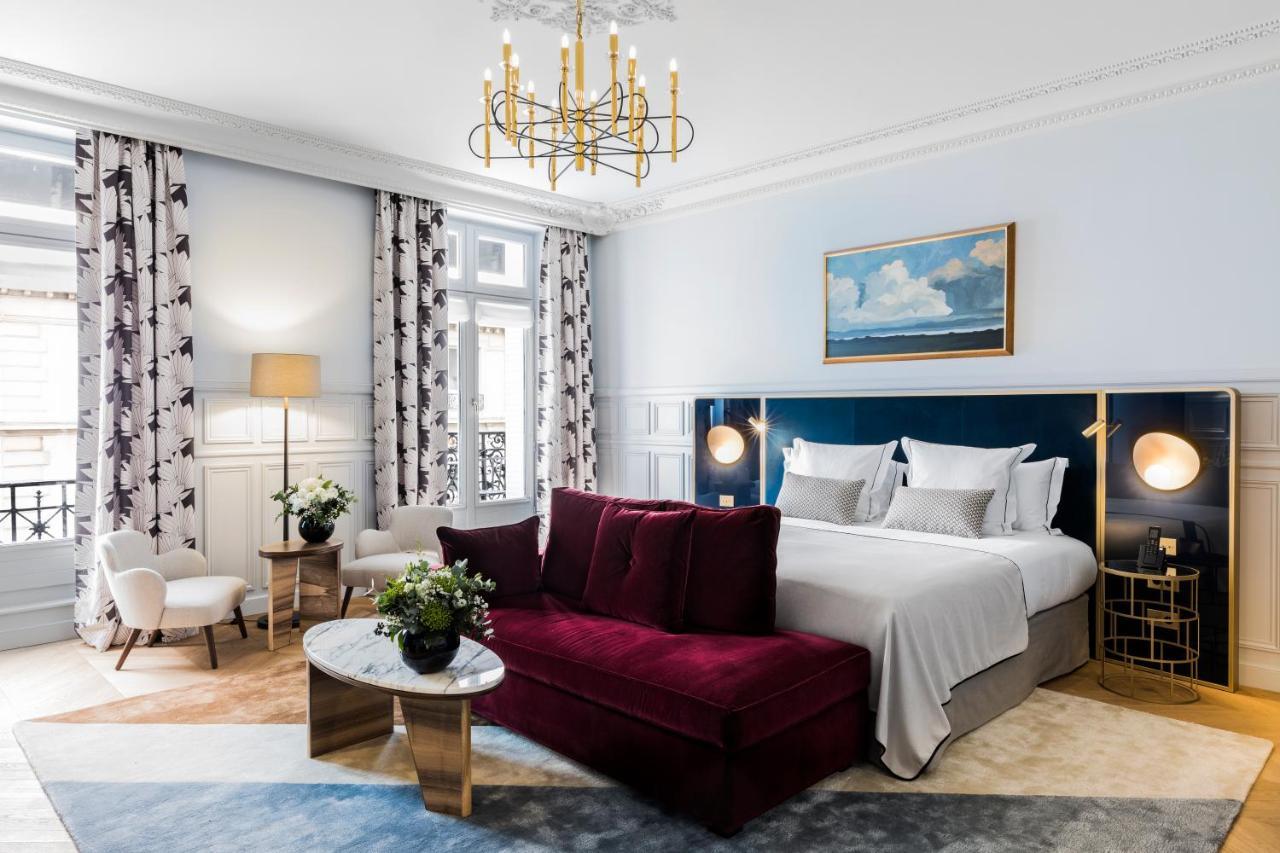 Junior Suite Balcony Eiffel Tower View