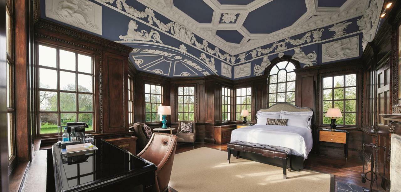 Wedgewood Suite