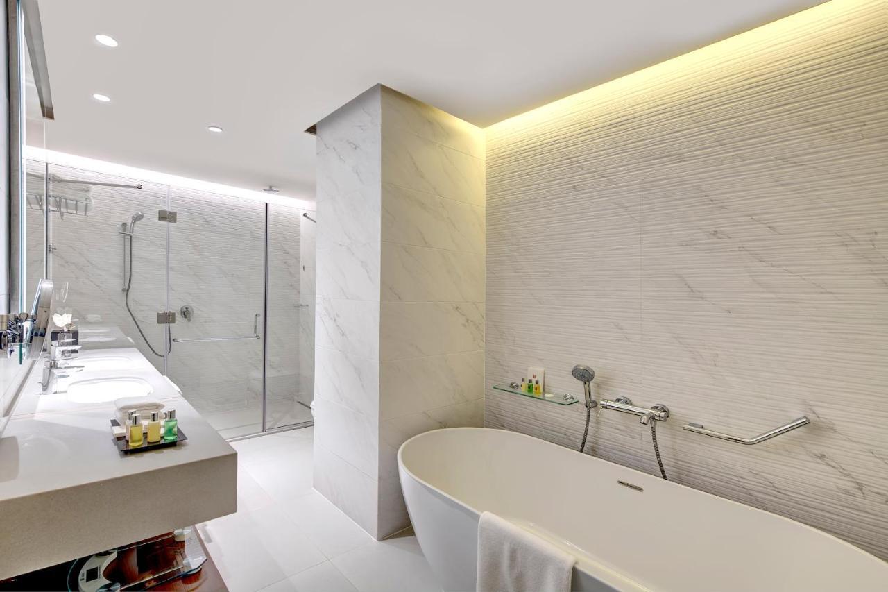 Deluxe Two Bedroom Suite with Club Access - 20% discount on Food & Beverage outlets and 10% discount on Laundry (offer valid until 30th September 2026)