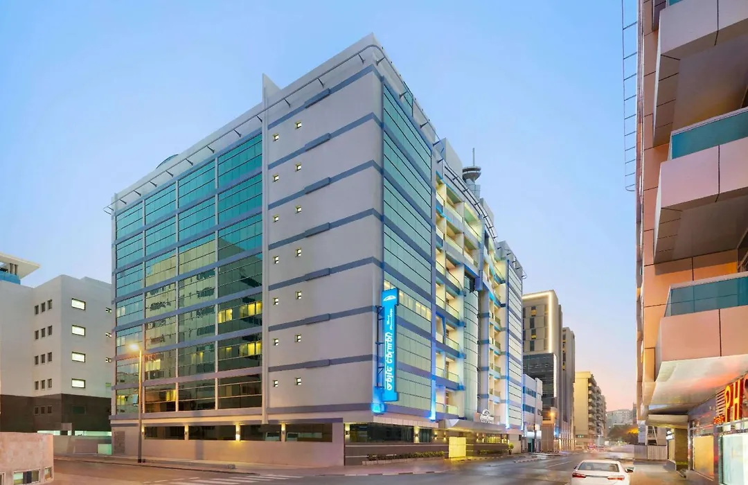 Howard Johnson Plaza By Wyndham Dubai Deira-1