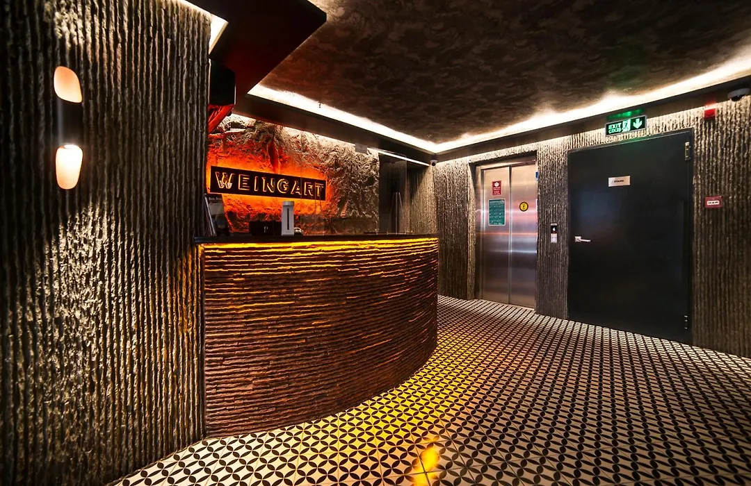 Weingart Istanbul-1