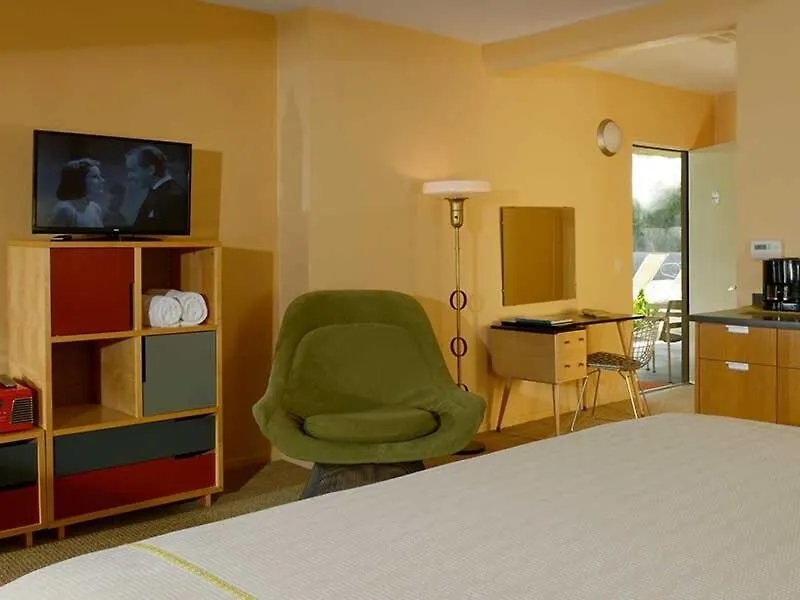 Orbit In - 21 And Over - A Town & Desert Boutique Hotel (Adults Only)-1