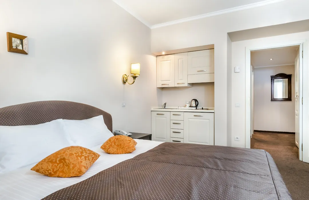 Boutique Hotel Bookquet-1