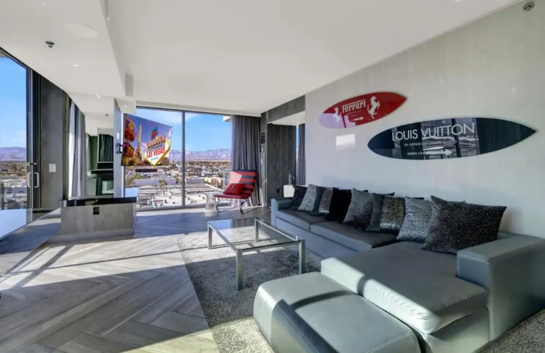 The Adele Palazzo Suite At Palms Place-1