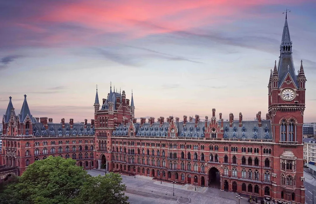 St Pancras London, Autograph Collection-1