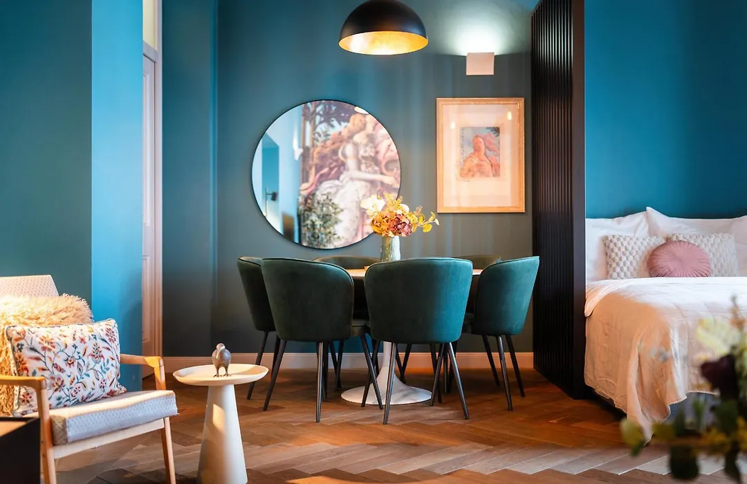 Old Royal Post Boutique Hotel & Premium Suites-1