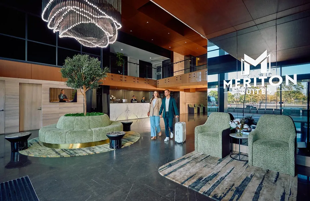 Meriton Suites North Sydney-1
