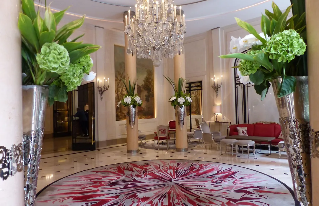 Hotel Plaza Athenee - Dorchester Collection-1