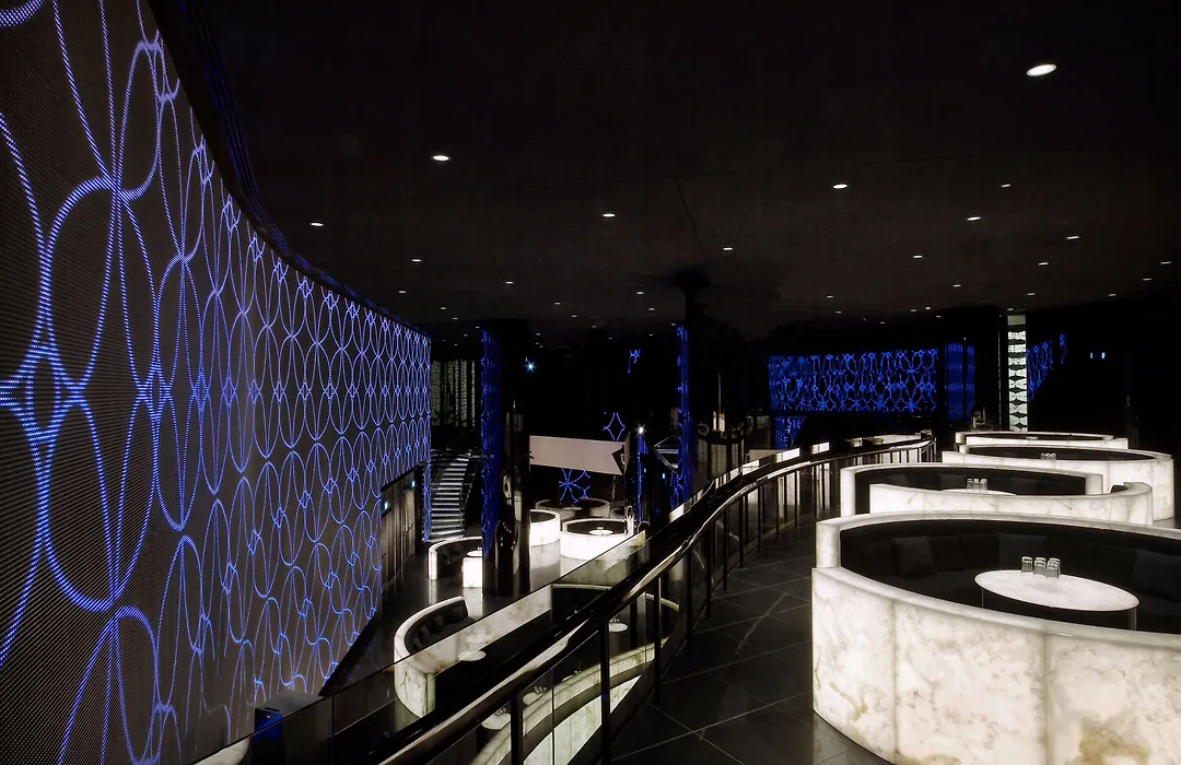 Armani Hotel Dubai, Burj Khalifa-1