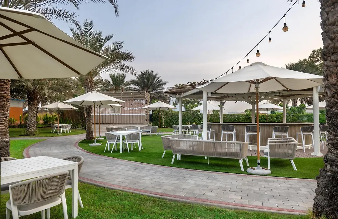 Al Habtoor Grand Resort, Autograph Collection-1