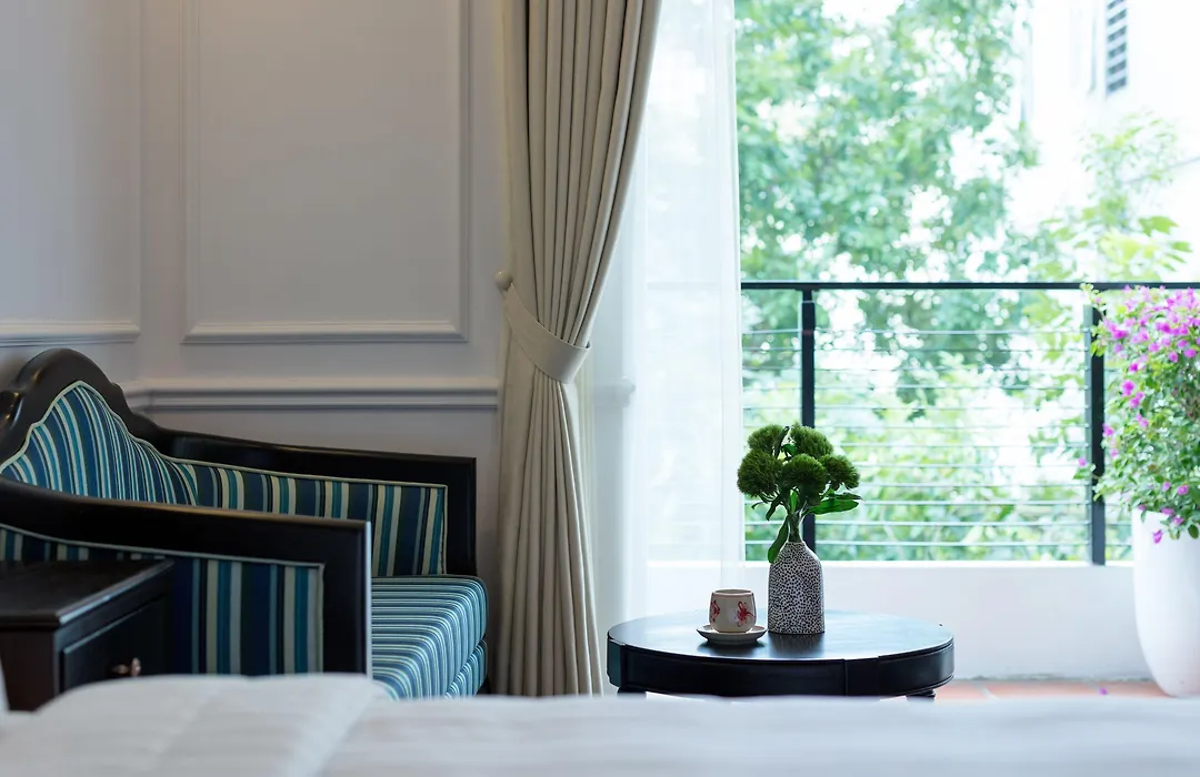 San Boutique Hotel & Travel-1