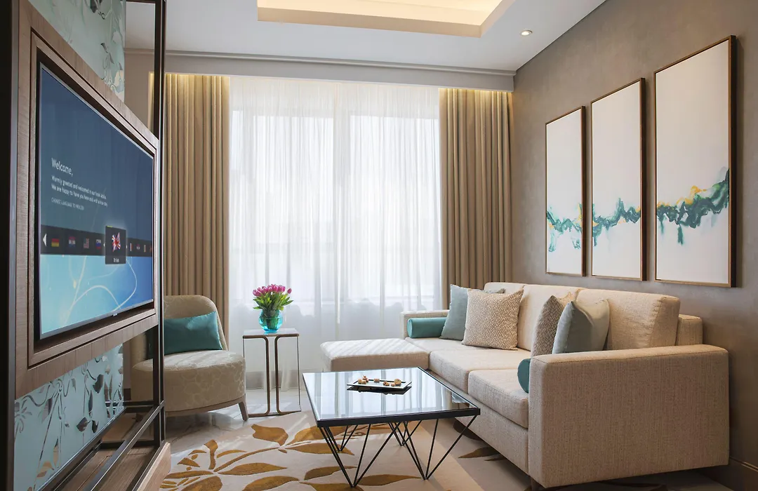 Al Jaddaf Rotana Dubai-1