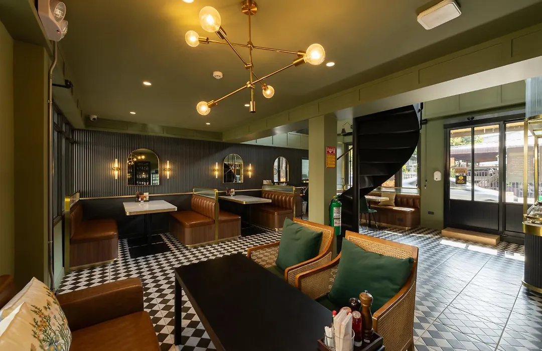 Shamrock Chiangmai Hotel-Adult Only-1