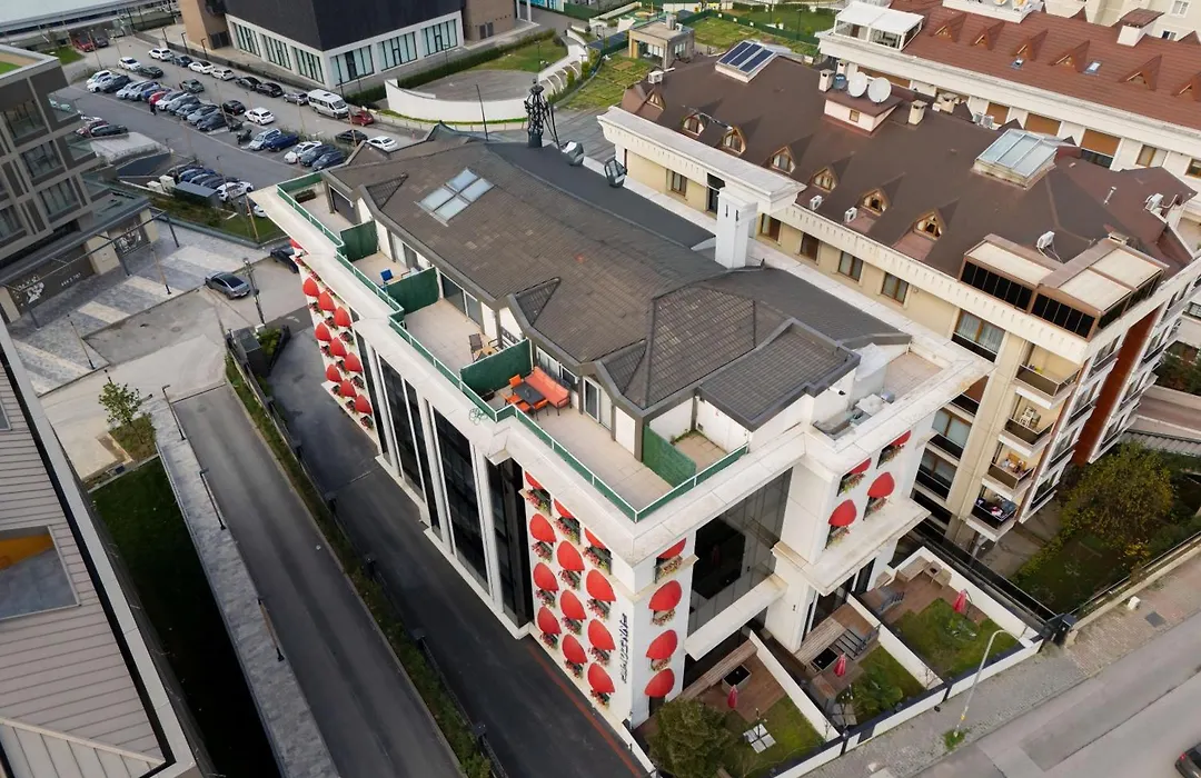 Izz Hotel Kosuyolu-1