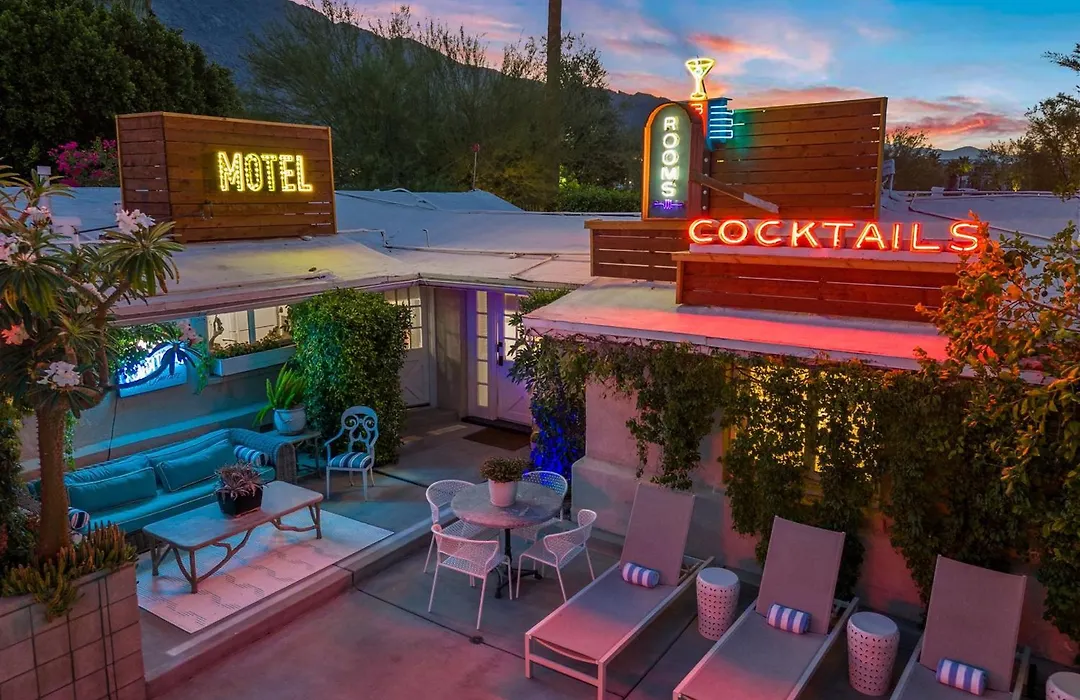 Speakeasy Hotel (Adults Only)-1