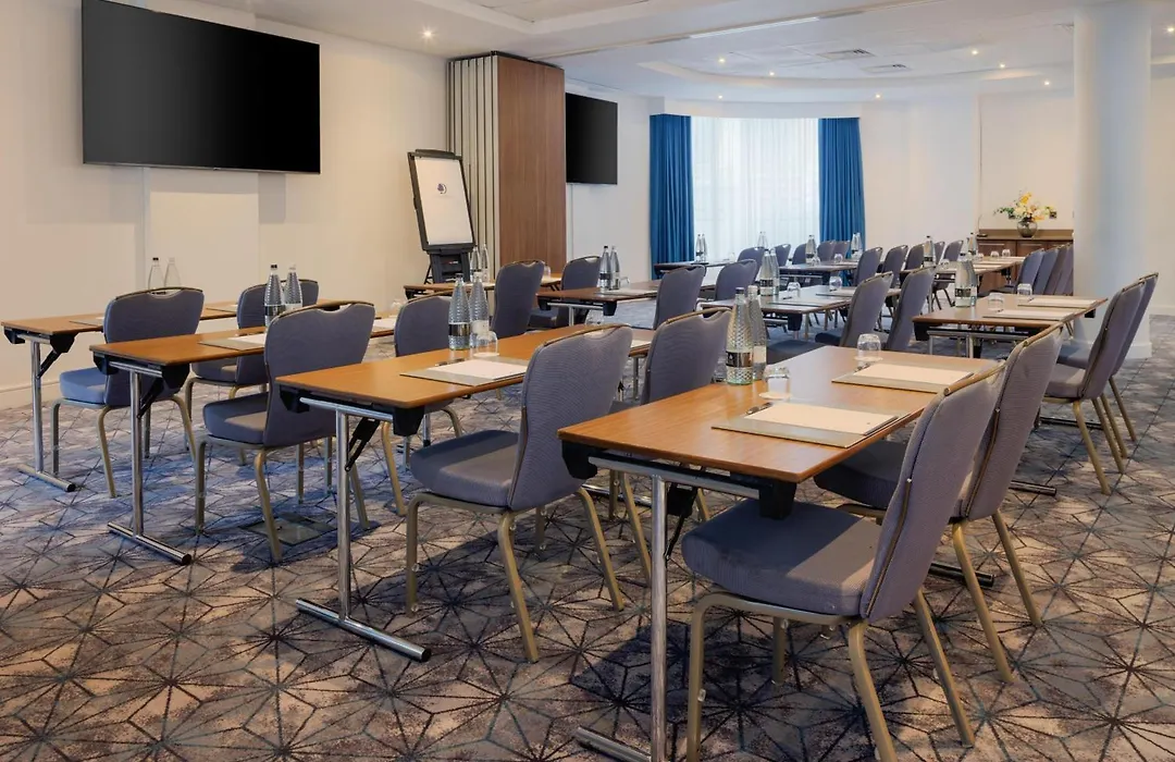 Doubletree By Hilton London Angel Kings Cross-1