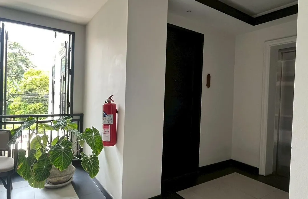 Cheeva Dee Hotel-1