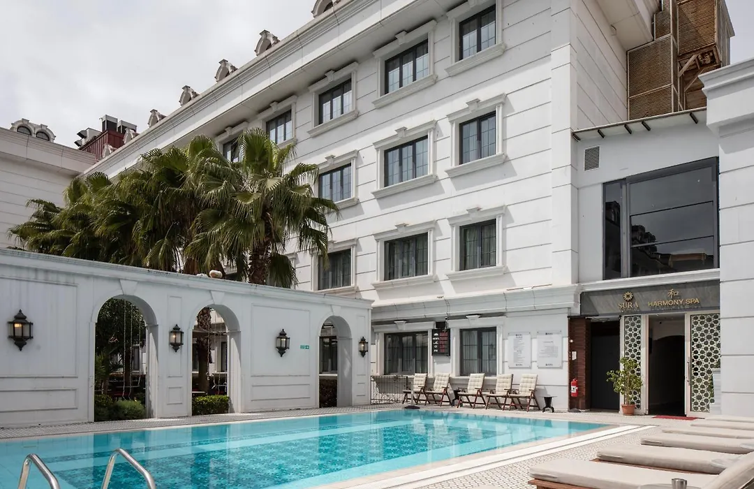 Sura Luxury Milion & Spa-1