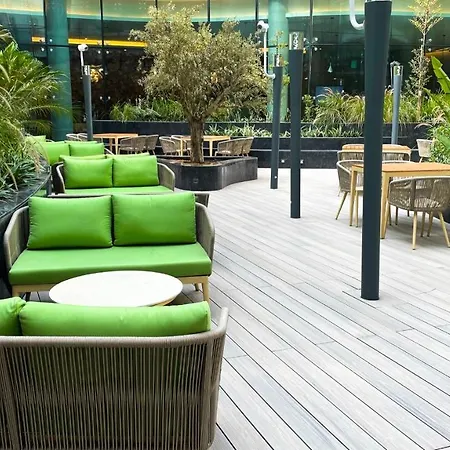 Al Khoory Sky Garden Hotel-3