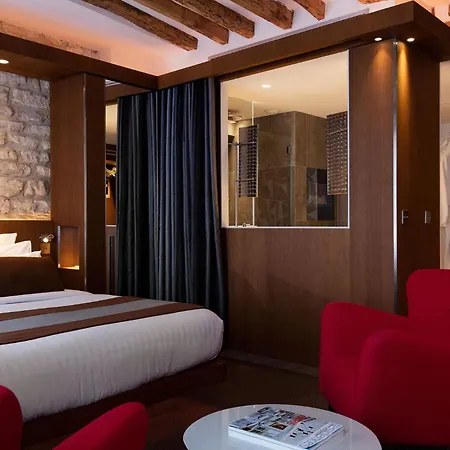 Select Hotel-3