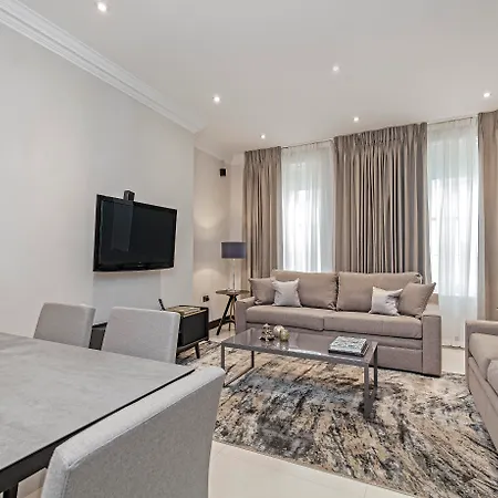 130 Queen'S Gate Apartments-2