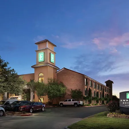 Embassy Suites Lubbock-3