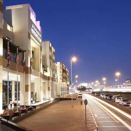 Metropolitan Hotel Dubai-2