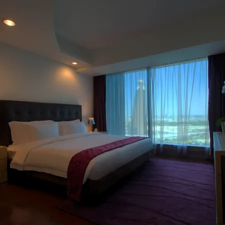 Jumeirah Living World Trade Centre Dubai-3