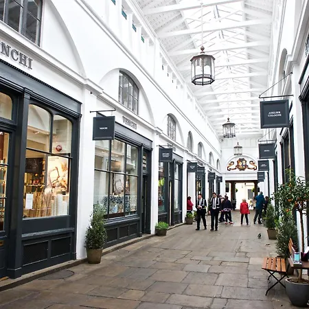 Wilde Aparthotels London Covent Garden-2