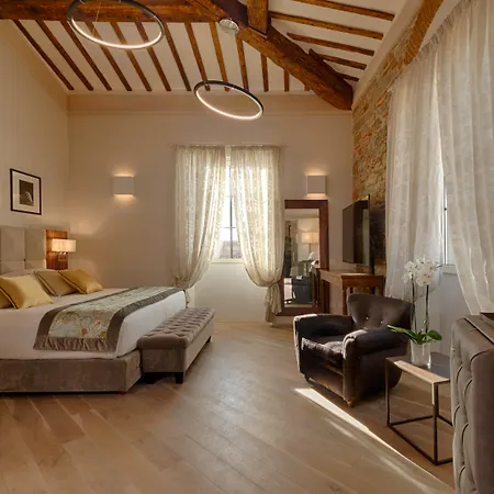Donati Luxury Tower Suites-2