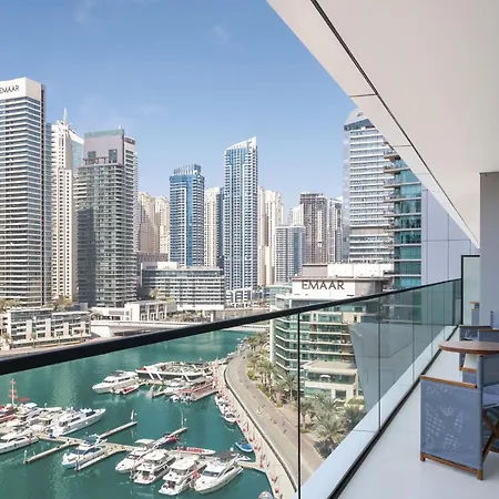 Vida Dubai Marina & Yacht Club-3