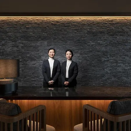Higashiyama Niseko Village, A Ritz-Carlton Reserve-3