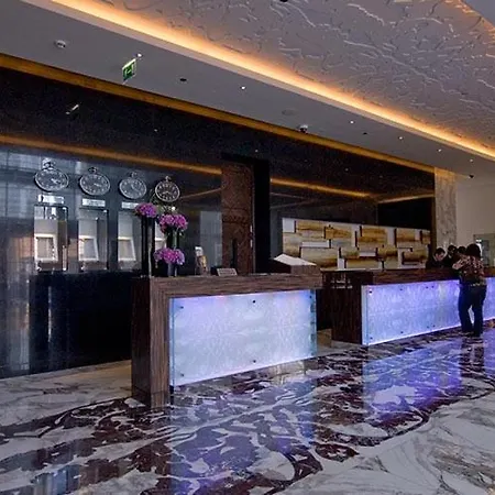Bonnington Jumeraih Lakes Towers , Jlt Cluster J , Dubai-3