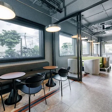 Yanh Ratchawat Hotel-2