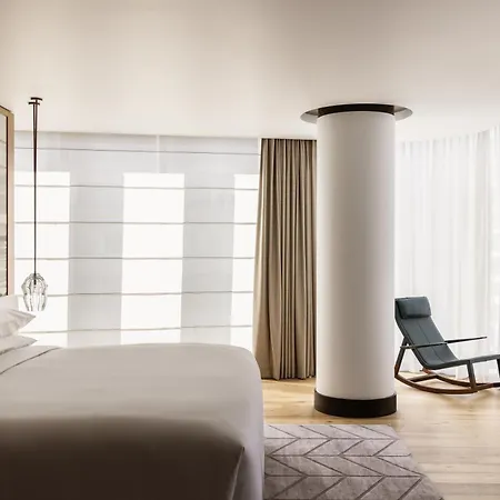 Capella Sydney-3