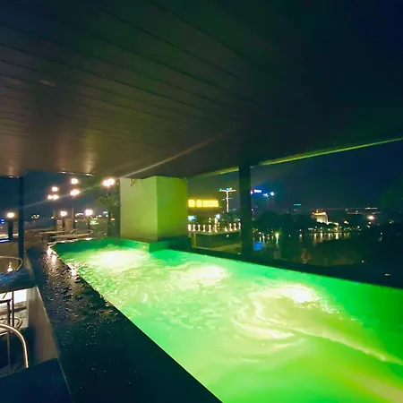 L'Signature Hotel & Spa-2