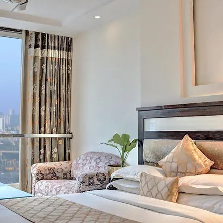 Empire Suites - Central Delhi-3