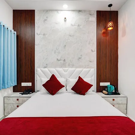 Hotel Sky Blue And Suites-3