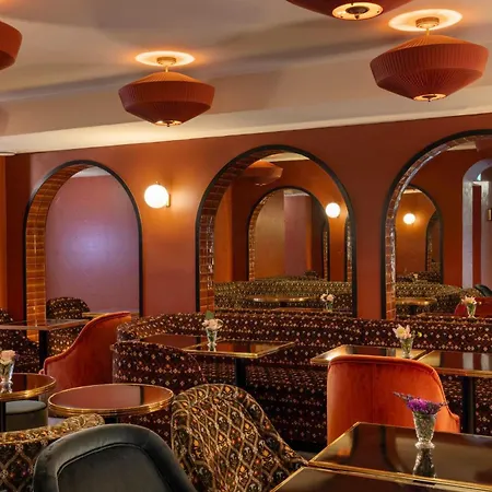 Hotel Ginette A La Folie & Spa-3